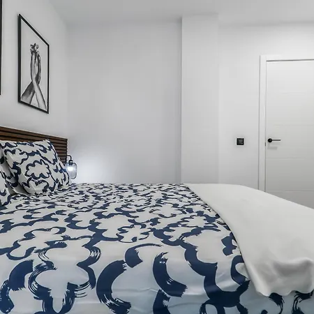 Апартаменты Cruz Kiko Residences